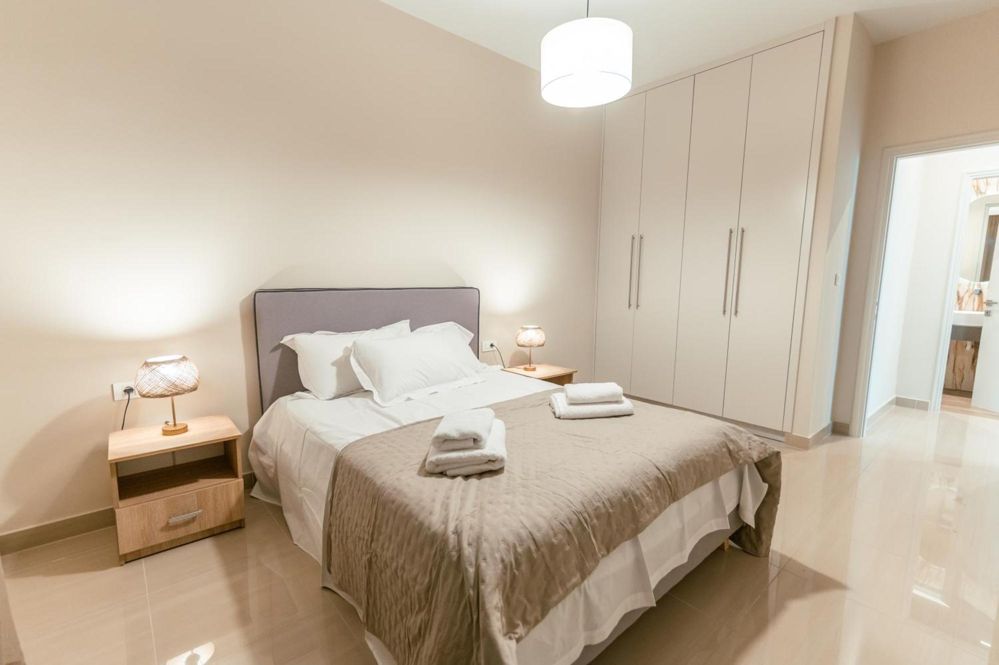 Brand New Elegant Suite Platánion Eksteriør bilde